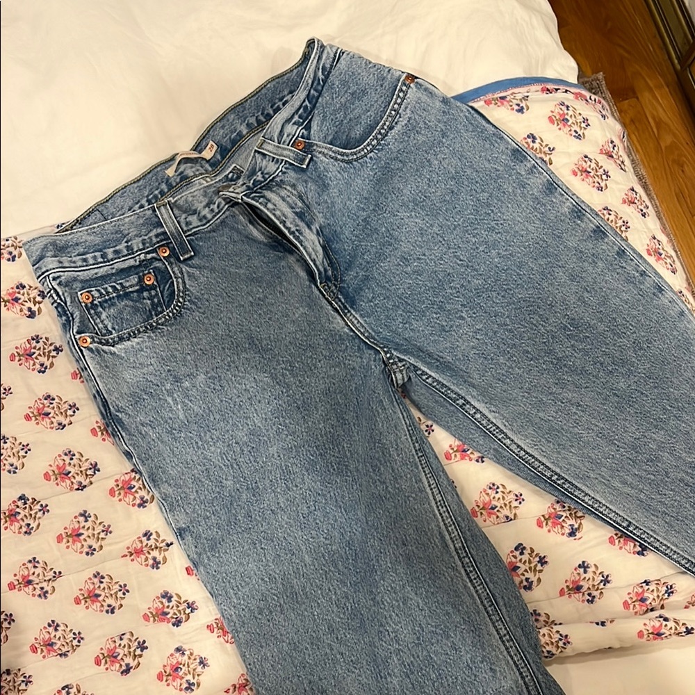 Classic Blue Levi’s Women's Jeans